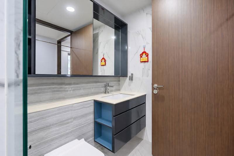 Forest Woods, Hougang / Punggol / Sengkang, 2 Bedrooms, 635 sqft, Condominium For Sale, by Wayne Ong, 500274522 - Bathroom - PropertyGuru.com.sg