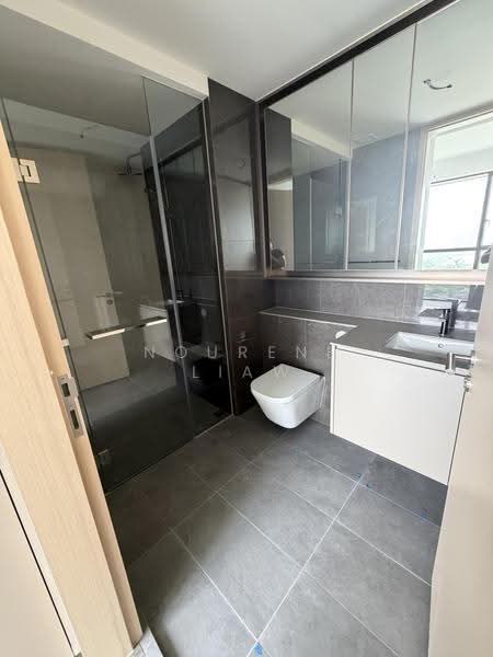 Pinetree Hill, 30 Pine Grove, Clementi Park / Upper Bukit Timah, 2 Bedrooms, 764 sqft, Condominium For Rent, by Nourene Liaw, 500274523 - Bathroom - PropertyGuru.com.sg