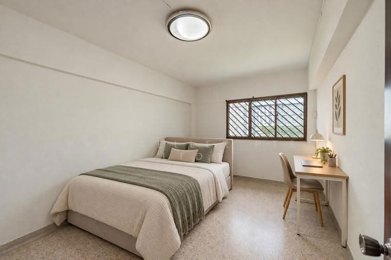9 Gloucester Road, 9 Gloucester Road, Farrer Park / Serangoon Rd, 3 Bedrooms, 980 sqft, HDB Flat For Sale, by Florence Ho, 500274524 - Bedroom - PropertyGuru.com.sg