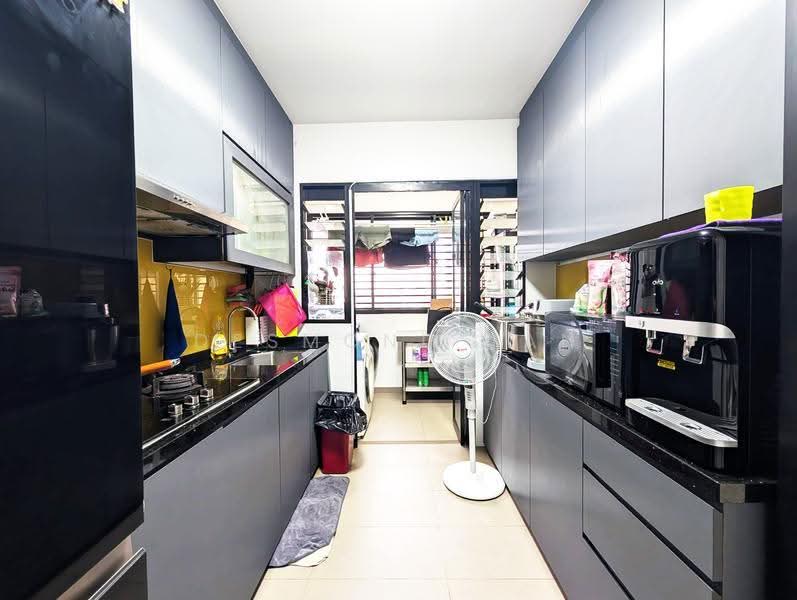 464B Bukit Batok West Avenue 8, 464B Bukit Batok West Avenue 8, Dairy Farm / Bukit Panjang / Choa Chu Kang, 3 Bedrooms, 1,001 sqft, HDB Flat For Sale, by Desmond Tan, 500274529 - Kitchen - PropertyGuru.com.sg
