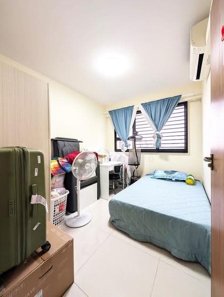 464B Bukit Batok West Avenue 8, 464B Bukit Batok West Avenue 8, Dairy Farm / Bukit Panjang / Choa Chu Kang, 3 Bedrooms, 1,001 sqft, HDB Flat For Sale, by Desmond Tan, 500274529 - Bedroom - PropertyGuru.com.sg