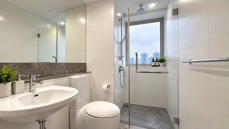 Sky @ Eleven, 7 Thomson Lane, Newton / Novena, 4 Bedrooms, 2,713 sqft, Condominium For Sale, by Joycelyn Wong 黄琪棋, 500274531 - Bathroom - PropertyGuru.com.sg