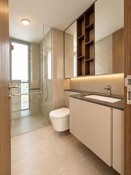 Grand Dunman, 16 Dunman Road, East Coast / Marine Parade, 3 Bedrooms, 936 sqft, Condominium For Rent, by Jason Goh, 500274534 - Common Bathroom - PropertyGuru.com.sg
