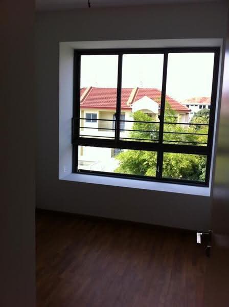 Residences Botanique, 30 32 Yio Chu Kang Road, Hougang / Punggol / Sengkang, 3 Bedrooms, 1,109 sqft, Condominium For Sale, by Erik Tan, 500274555 - Interior - PropertyGuru.com.sg