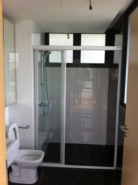 Residences Botanique, 30 32 Yio Chu Kang Road, Hougang / Punggol / Sengkang, 3 Bedrooms, 1,109 sqft, Condominium For Sale, by Erik Tan, 500274555 - Bathroom - PropertyGuru.com.sg