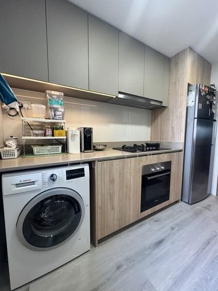 Twin VEW, 91 West Coast Vale, Buona Vista / West Coast / Clementi New Town, 3 Bedrooms, 1,141 sqft, Condominium For Sale, by Wu QiuTing Felicia, 500274560 - Kitchen - PropertyGuru.com.sg
