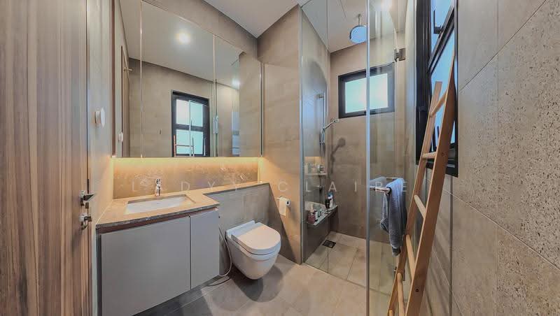 Daintree Residence, 11D Toh Tuck Road, Clementi Park / Upper Bukit Timah, 3 Bedrooms, 1,055 sqft, Condominium For Sale, by Ladyy Claire, 500274564 - Bathroom - PropertyGuru.com.sg