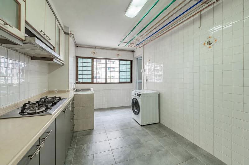 742 Yishun Avenue 5, 742 Yishun Avenue 5, Sembawang / Yishun, 2 Bedrooms, 721 sqft, HDB Flat For Sale, by ADNIX LIU, 500274568 - PropertyGuru.com.sg