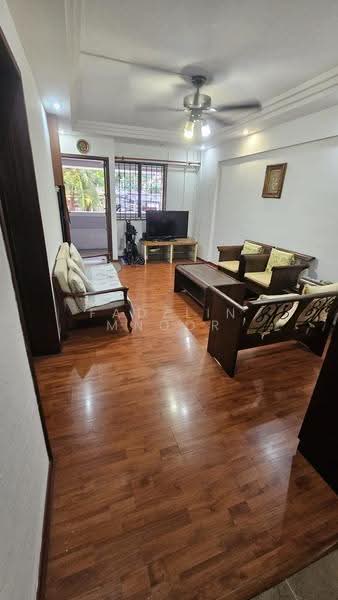 429 Clementi Avenue 3, 429 Clementi Avenue 3, Buona Vista / West Coast / Clementi New Town, 2 Bedrooms, 732 sqft, HDB Flat For Sale, by Fadzlin MNoor, 500274575 - Living Room - PropertyGuru.com.sg