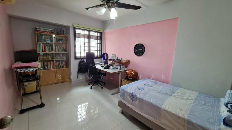 107 Jurong East Street 13, 107 Jurong East Street 13, Boon Lay / Jurong / Tuas, 4 Bedrooms, 1,744 sqft, HDB Flat For Sale, by Sheryl Chan, 500274598 - Bedroom - PropertyGuru.com.sg