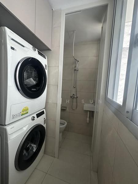 Grand Dunman, 12 Dunman Road, East Coast / Marine Parade, 3 Bedrooms, 1,119 sqft, Condominium For Rent, by Sarah Sun, 500274621 - Bathroom - PropertyGuru.com.sg