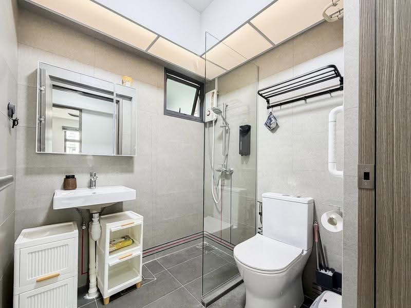 175A Hougang Street 13, 175A Hougang Street 13, Hougang / Punggol / Sengkang, Room Rental, 200 sqft, HDB Flat For Rent, by Cheryl Loh, 500274623 - Bathroom - PropertyGuru.com.sg