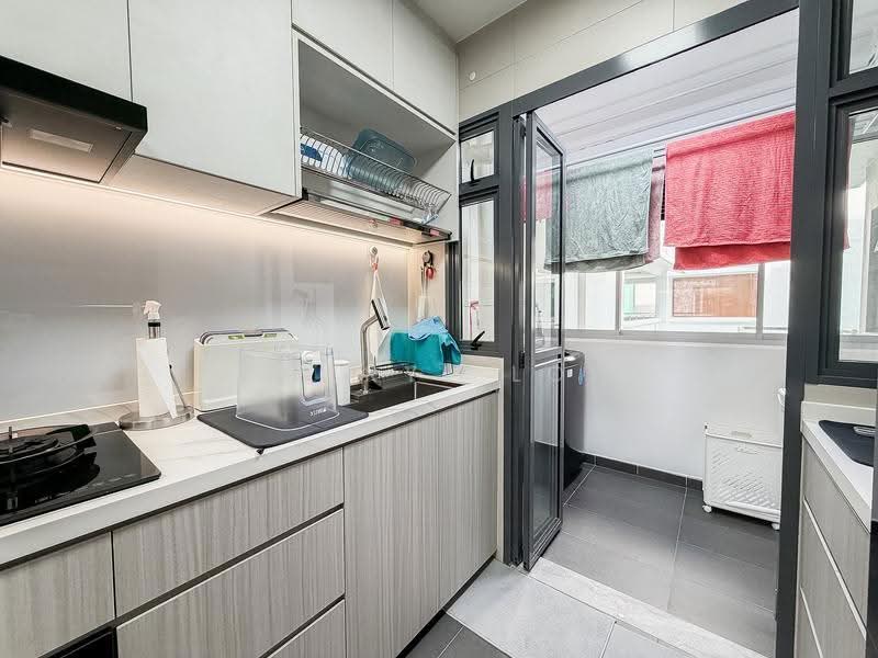 175A Hougang Street 13, 175A Hougang Street 13, Hougang / Punggol / Sengkang, Room Rental, 300 sqft, HDB Flat For Rent, by Cheryl Loh, 500274631 - Kitchen - PropertyGuru.com.sg