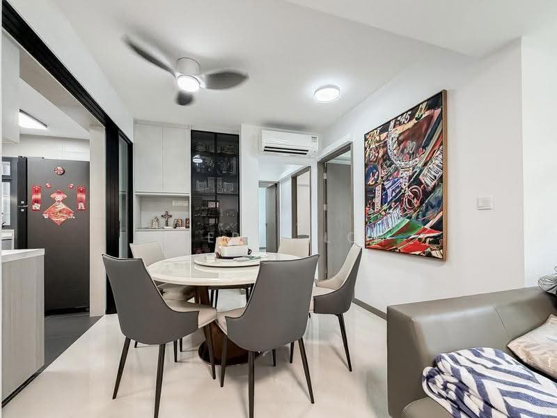 175A Hougang Street 13, 175A Hougang Street 13, Hougang / Punggol / Sengkang, Room Rental, 300 sqft, HDB Flat For Rent, by Cheryl Loh, 500274631 - Dining Room - PropertyGuru.com.sg