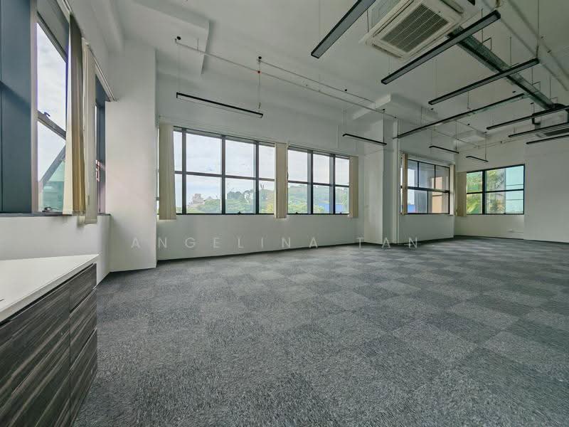 Interlocal Centre, 100G Pasir Panjang Road, Buona Vista / West Coast / Clementi New Town, 1,690 sqft, Light Industrial (B1) For Rent, by Angelina Tan, 500274655 - Interior - CommercialGuru.com.sg