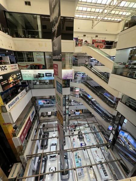 Sim Lim Square, 1 Rochor Canal Road, Beach Road / Bugis / Rochor, 506 sqft, Other Retail For Sale, by Marc Narulla, 500274661 - Interior - CommercialGuru.com.sg