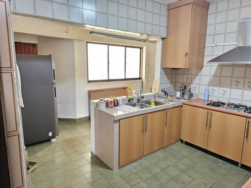 Bukit View, 144 Upper Bukit Timah Road, Clementi Park / Upper Bukit Timah, 3 Bedrooms, 1,873 sqft, Condominium For Sale, by Shawn Lim BC, 500274666 - Kitchen - PropertyGuru.com.sg