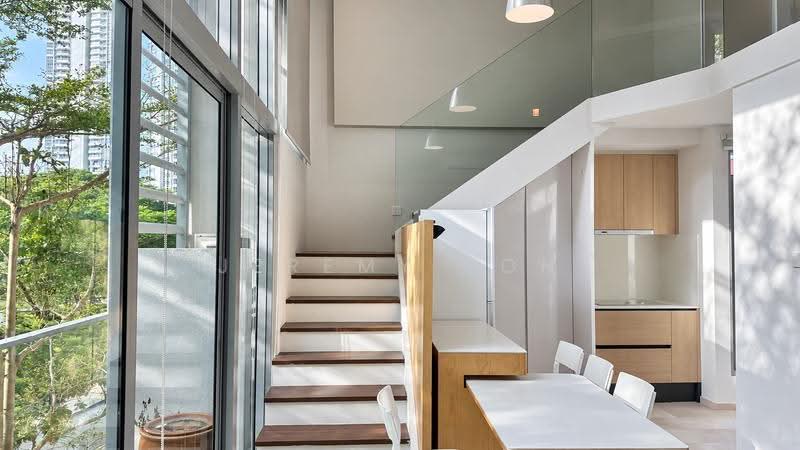 Regency Suites, 38 Kim Tian Road, Alexandra / Commonwealth, 2 Bedrooms, 1,000 sqft, Apartment For Rent, by Jeremy Koh, 500274680 - Duplex Living and Dining - PropertyGuru.com.sg