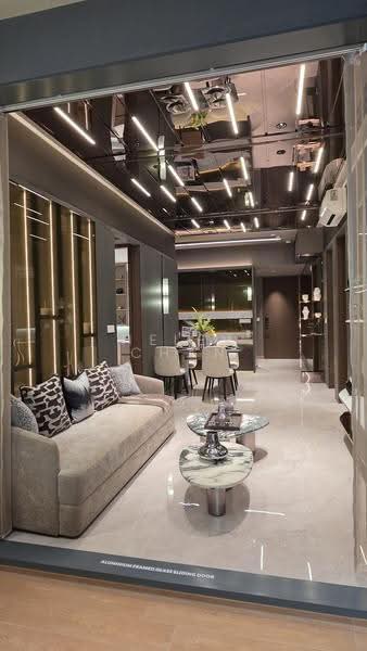 Lentor Gardens Residences, 68 Lentor Gardens, Mandai / Upper Thomson, 2 Bedrooms, 732 sqft, Apartment For Sale, by Helen Chan, 500274682 - Living Room - PropertyGuru.com.sg