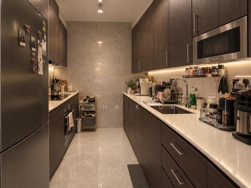 Stirling Residences, 21 Stirling Road, Alexandra / Commonwealth, 2 Bedrooms, 764 sqft, Condominium For Rent, by Eqsha Kaur, 500274683 - Kitchen - PropertyGuru.com.sg