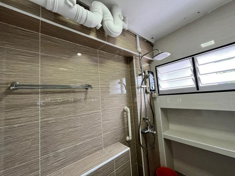 567 Choa Chu Kang Street 52, 567 Choa Chu Kang Street 52, Dairy Farm / Bukit Panjang / Choa Chu Kang, Room Rental, 150 sqft, HDB Flat For Rent, by Mohamed Ameen, 500274687 - Bathroom - PropertyGuru.com.sg