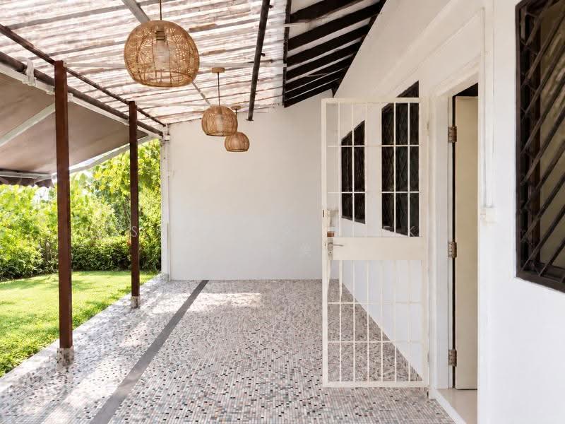 Quaint & quiet single-storey Semi-D in Fidelio Street, Fidelio Street, Opera Estate, Siglap, Bedok, East Coast / Marine Parade, 3 Bedrooms, 1,360 sqft, Semi-Detached House For Rent, by Sabrina Kuek 郭健美, 500274693 - Exterior - PropertyGuru.com.sg