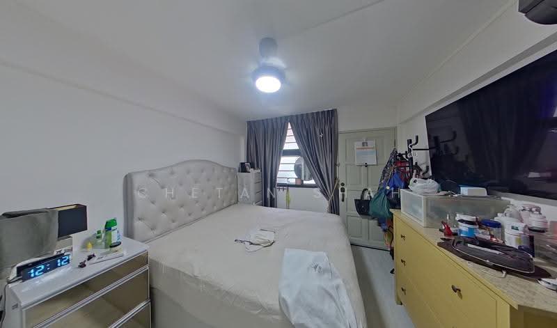 5 Jalan Batu, 5 Jalan Batu, East Coast / Marine Parade, 5 Bedrooms, 1,345 sqft, HDB Flat For Sale, by Chetan Shah, 500274714 - Bedroom - PropertyGuru.com.sg