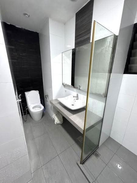 Woodsvale, 3 Woodlands Drive 72, Admiralty / Woodlands, 3 Bedrooms, 1,496 sqft, Condominium For Sale, by Lavonne Ong 王慧丽, 500274718 - Bathroom - PropertyGuru.com.sg