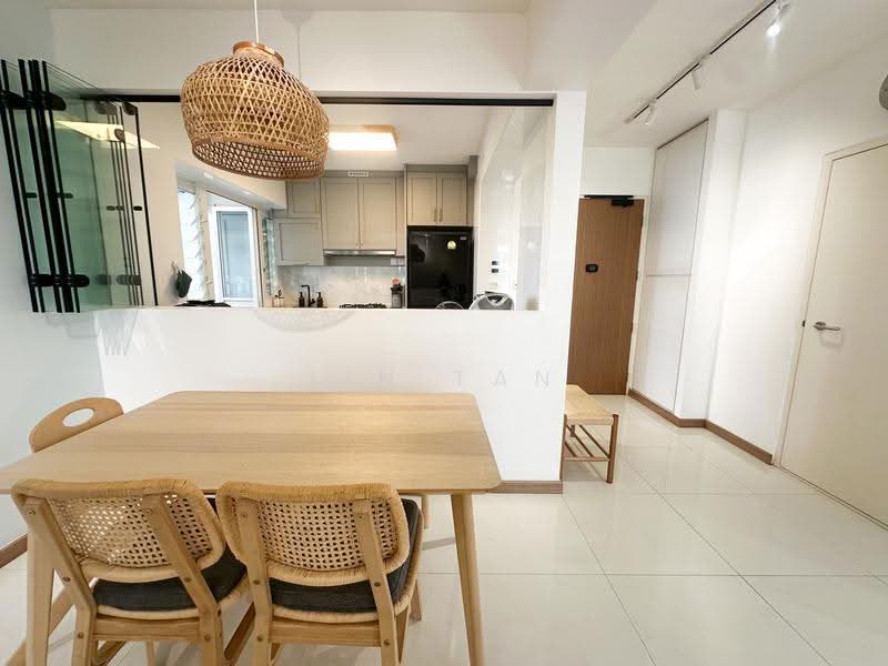 625A Tampines Street 61, 625A Tampines Street 61, Pasir Ris / Tampines, 3 Bedrooms, 1,033 sqft, HDB Flat For Sale, by Lin Tan, 500274723 - Kitchen - PropertyGuru.com.sg
