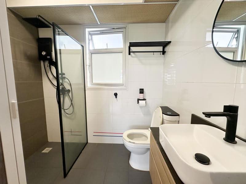 625A Tampines Street 61, 625A Tampines Street 61, Pasir Ris / Tampines, 3 Bedrooms, 1,033 sqft, HDB Flat For Sale, by Lin Tan, 500274723 - Bathroom - PropertyGuru.com.sg