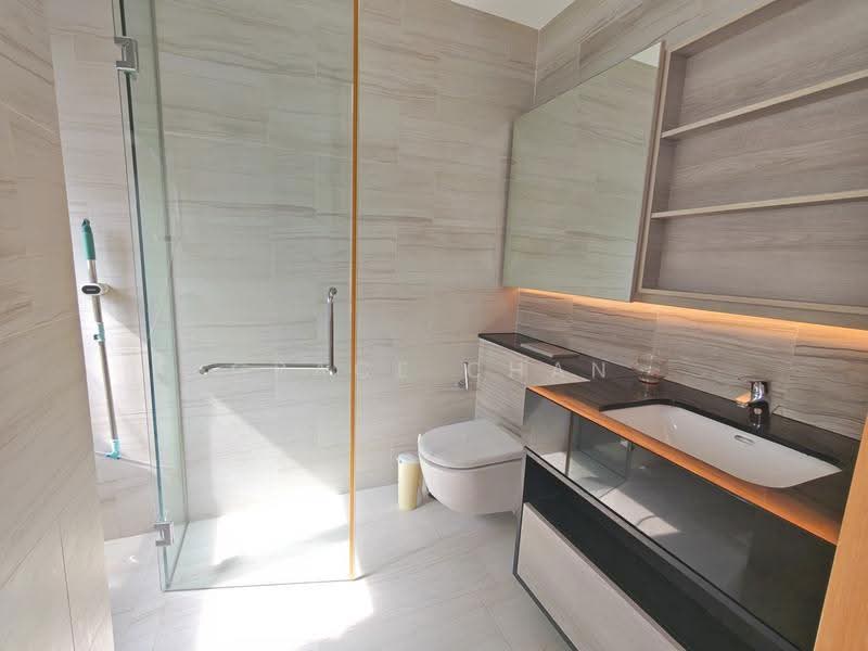 Alex Residences, 28 Alexandra View, Alexandra / Commonwealth, 2 Bedrooms, 657 sqft, Apartment For Rent, by Grace Chan, 500274746 - Bathroom - PropertyGuru.com.sg