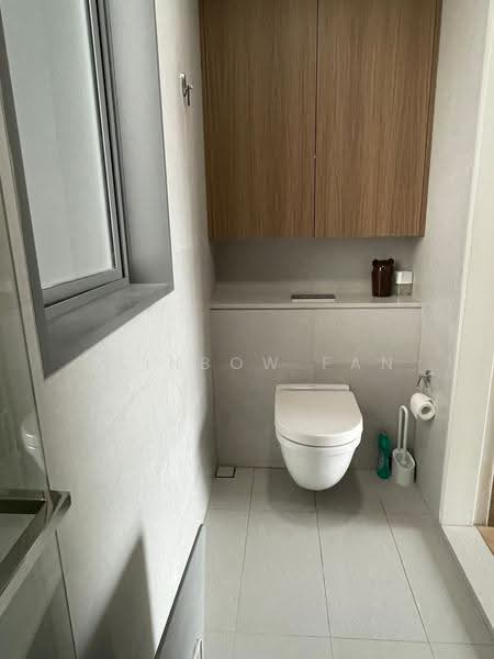 Echelon, 7 Alexandra View, Alexandra / Commonwealth, 3 Bedrooms, 861 sqft, Condominium For Sale, by Rainbow Fan, 500274757 - Bathroom - PropertyGuru.com.sg