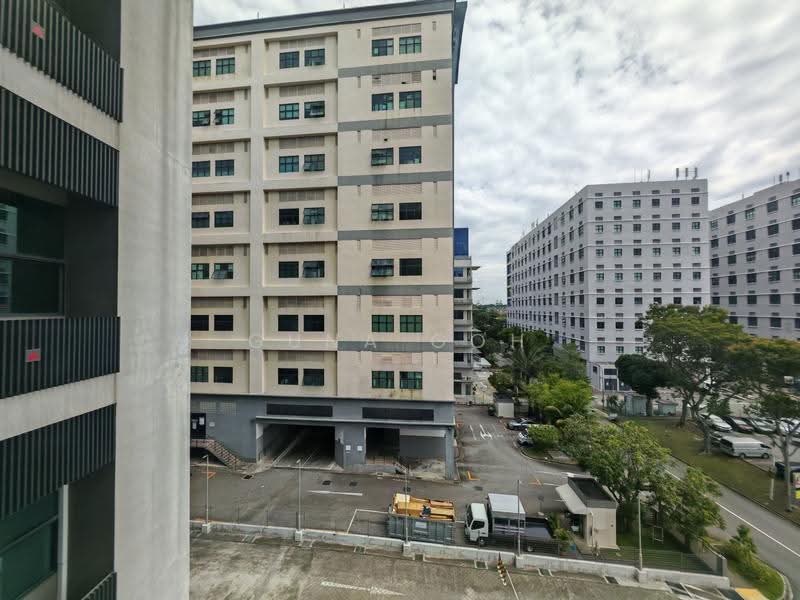 Interlocal Centre, 100G Pasir Panjang Road, Buona Vista / West Coast / Clementi New Town, 1,689 sqft, Light Industrial (B1) For Rent, by Guna Goh, 500274774 - CommercialGuru.com.sg