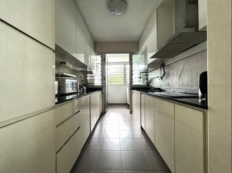 886C Woodlands Drive 50, 886C Woodlands Drive 50, Admiralty / Woodlands, 3 Bedrooms, 990 sqft, HDB Flat For Sale, by Owen Tan, 500274784 - Kitchen - PropertyGuru.com.sg