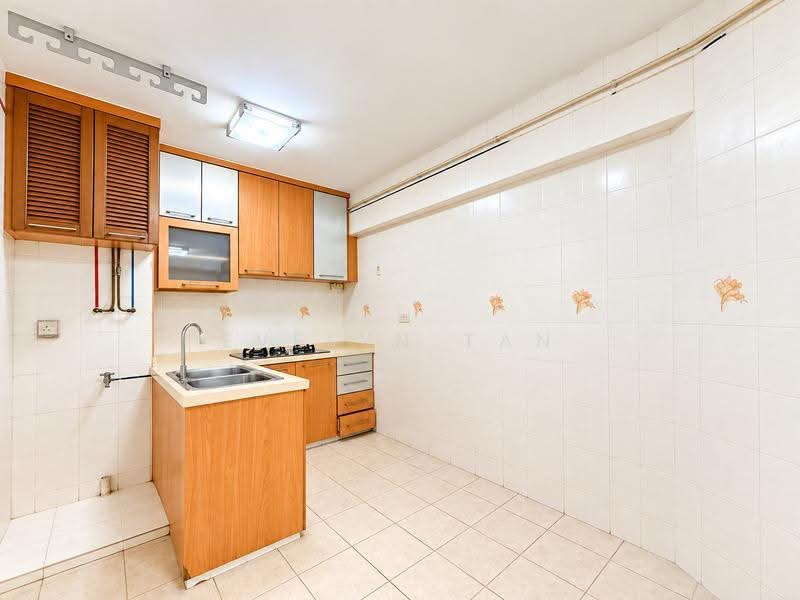 185 Bedok North Road, 185 Bedok North Road, Bedok / Upper East Coast, 2 Bedrooms, 947 sqft, HDB Flat For Rent, by Evelyn Tan, 500274808 - Kitchen - PropertyGuru.com.sg