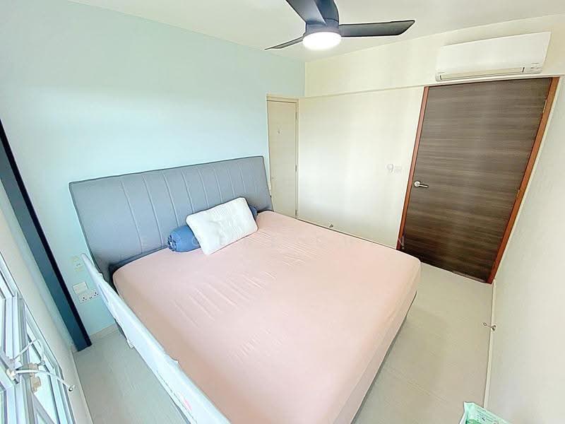811B Choa Chu Kang Avenue 7, 811B Choa Chu Kang Avenue 7, Dairy Farm / Bukit Panjang / Choa Chu Kang, 3 Bedrooms, 1,001 sqft, HDB Flat For Rent, by Eugene Chen, 500274810 - Bedroom - PropertyGuru.com.sg