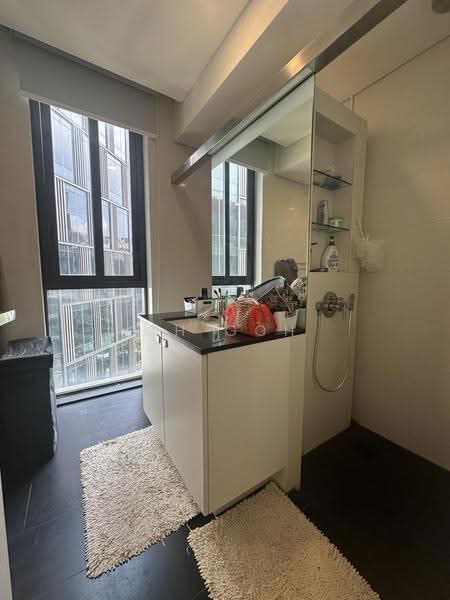 Robertson Blue, 88 Robertson Quay, Orchard / River Valley, 3 Bedrooms, 1,668 sqft, Apartment For Sale, by MH Goh, 500274819 - Bathroom - PropertyGuru.com.sg