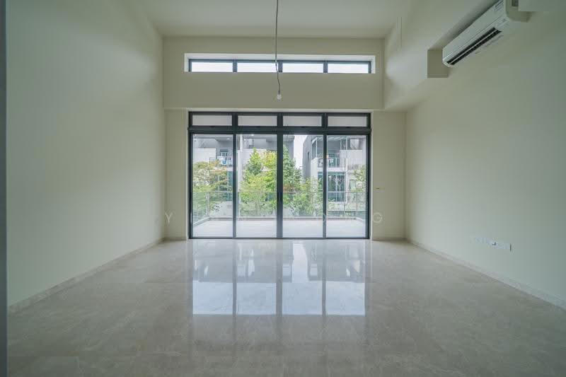 Belgravia Ace, Belgravia Drive, Seletar / Yio Chu Kang, 5 Bedrooms, 3,929 sqft, Semi-Detached House For Sale, by Yian Wong, 500274829 - Living Room - PropertyGuru.com.sg
