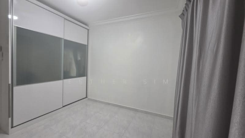 844 Tampines Street 82, 844 Tampines Street 82, Pasir Ris / Tampines, Room Rental, 100 sqft, HDB Flat For Rent, by Esther Sim, 500274845 - PropertyGuru.com.sg