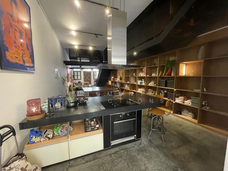 Fully Fitted Newly Renovated Shophouse Service Office Space for Lease (No GST, Utilities Inclusive), Lorong 24a Geylang, Eunos / Geylang / Paya Lebar, 1,205 sqft, Office For Rent, by Figment Collections, 500274853 - Kitchen - CommercialGuru.com.sg