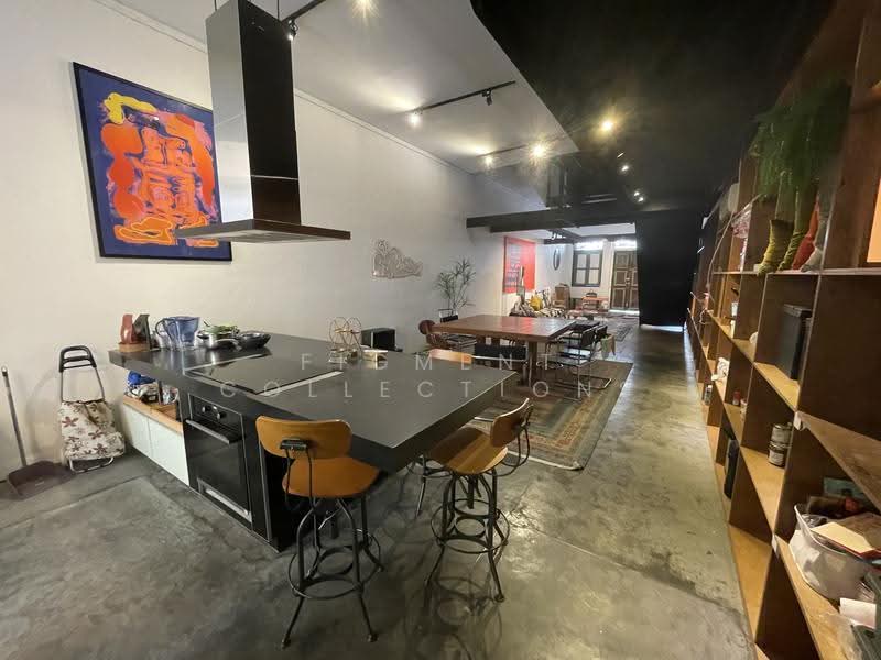 Fully Fitted Newly Renovated Shophouse Service Office Space for Lease (No GST, Utilities Inclusive), Lorong 24a Geylang, Eunos / Geylang / Paya Lebar, 1,205 sqft, Office For Rent, by Figment Collections, 500274853 - Rear View - CommercialGuru.com.sg
