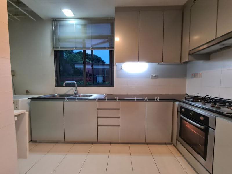 East Palm, 1 Palm Road, East Coast / Marine Parade, 2 Bedrooms, 1,055 sqft, Condominium For Rent, by Kelvin Tan, 500274860 - Kitchen - PropertyGuru.com.sg
