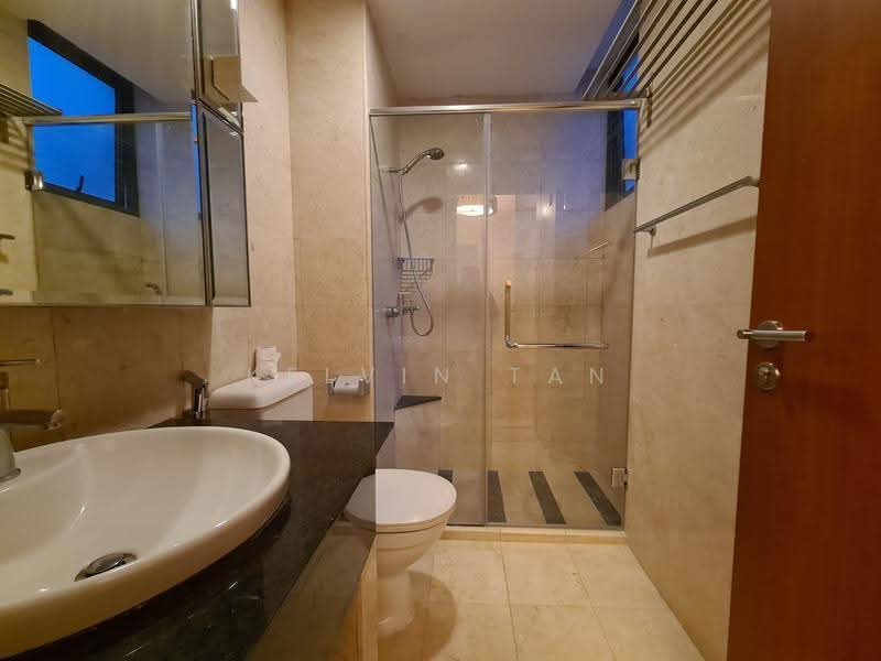 East Palm, 1 Palm Road, East Coast / Marine Parade, 2 Bedrooms, 1,055 sqft, Condominium For Rent, by Kelvin Tan, 500274860 - Bathroom - PropertyGuru.com.sg