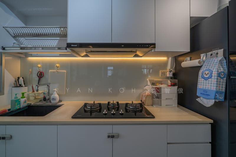 691B Woodlands Drive 73, 691B Woodlands Drive 73, Admiralty / Woodlands, 3 Bedrooms, 1,001 sqft, HDB Flat For Sale, by Bryan Koh 许智俍, 500274861 - Kitchen - PropertyGuru.com.sg