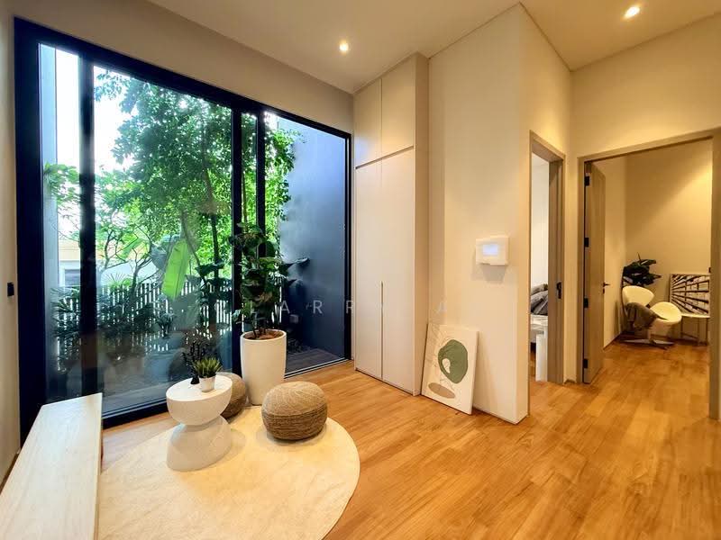 Luxurious Semi-Detached @ Hillcrest Road • RGPS • MRT ★Eminence Landed★, Hillcrest Road, Watten Estate, Greenmead Avenue, Newton / Novena, 5 Bedrooms, 6,702 sqft, Semi-Detached House For Sale, by Clarry Au, 500274867 - Living Room - PropertyGuru.com.sg