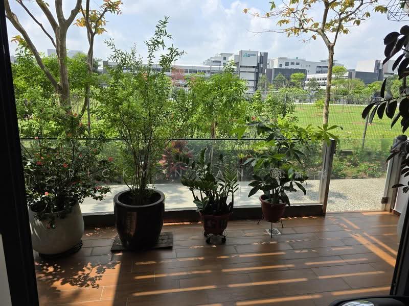 Belgravia Villas, 200 Ang Mo Kio Avenue 5, Seletar / Yio Chu Kang, 5 Bedrooms, 3,929 sqft, Cluster House For Sale, by Ricky Ngan 颜涌桦, 500274870 - Balcony - PropertyGuru.com.sg