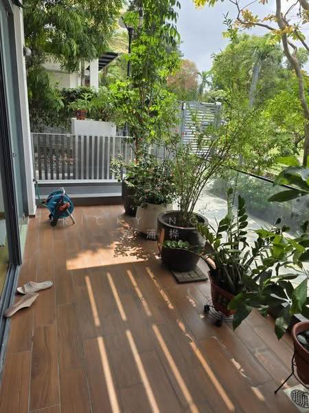 Belgravia Villas, 200 Ang Mo Kio Avenue 5, Seletar / Yio Chu Kang, 5 Bedrooms, 3,929 sqft, Cluster House For Sale, by Ricky Ngan 颜涌桦, 500274870 - Balcony - PropertyGuru.com.sg