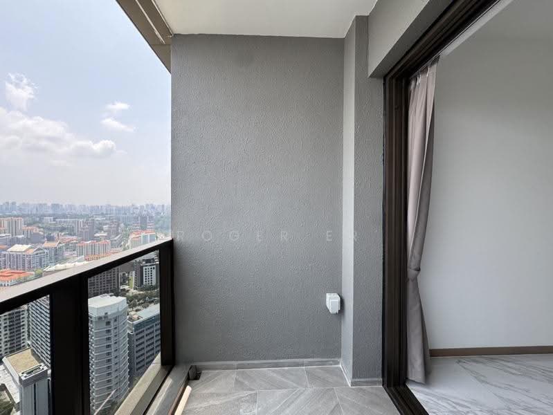 The Landmark, 173 Chin Swee Road, Alexandra / Commonwealth, 2 Bedrooms, 678 sqft, Condominium For Rent, by Roger Er, 500274874 - Balcony - PropertyGuru.com.sg