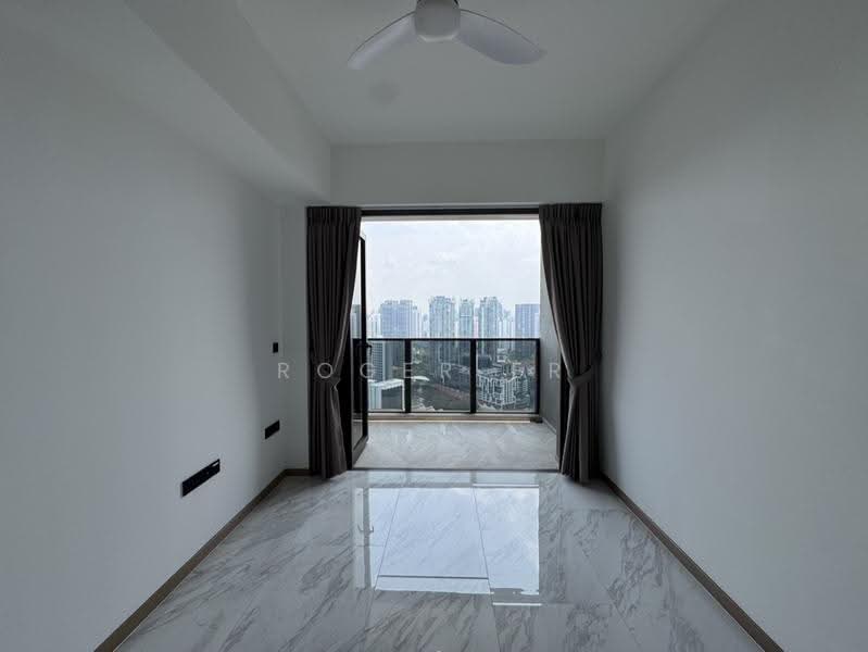 The Landmark, 173 Chin Swee Road, Alexandra / Commonwealth, 2 Bedrooms, 678 sqft, Condominium For Rent, by Roger Er, 500274874 - View - PropertyGuru.com.sg