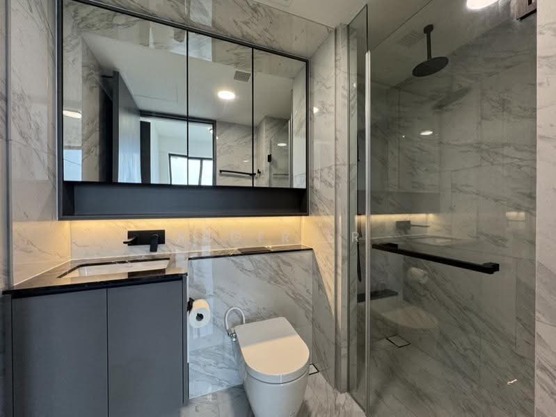The Landmark, 173 Chin Swee Road, Alexandra / Commonwealth, 2 Bedrooms, 678 sqft, Condominium For Rent, by Roger Er, 500274874 - Bathroom - PropertyGuru.com.sg